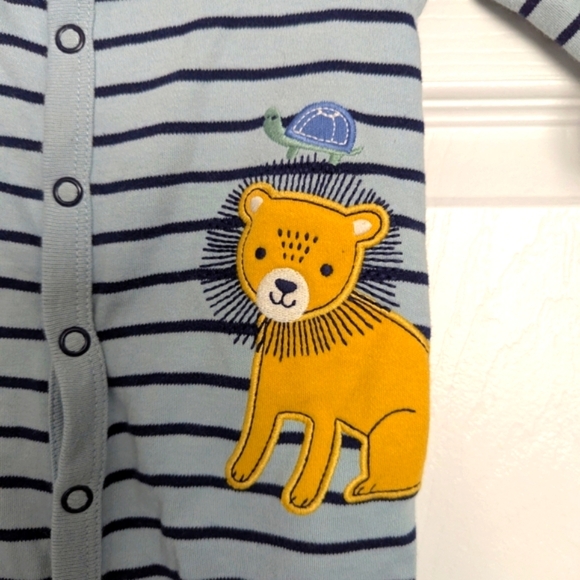 Carter's (Size 6 Months) One Piece Footed Blue Striped Lion Sleepers/Pyjamas - Picture 5 of 12